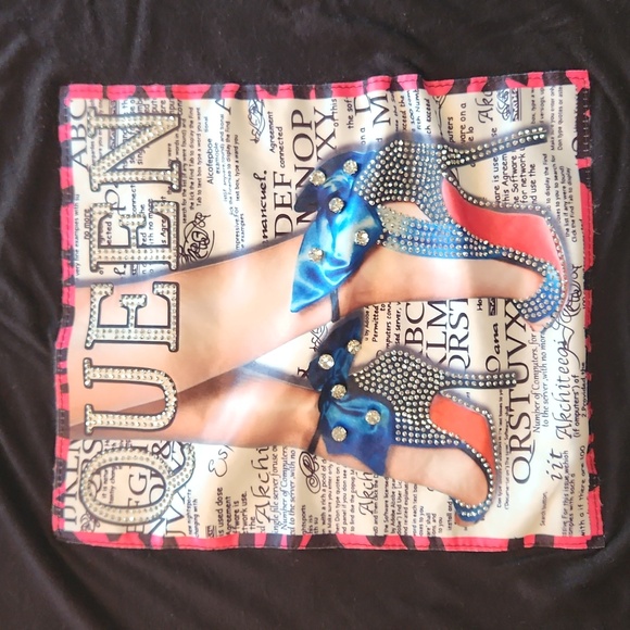 Julia by Love J Queen  black tshirt sexy High heels accent top size xs - Picture 4 of 10